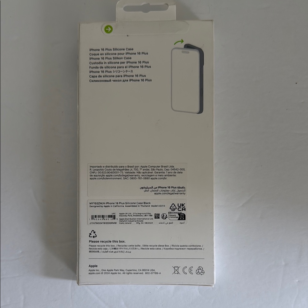 Apple Black iPhone 16 Plus  Case w/Magsafe - Picture 2 of 3